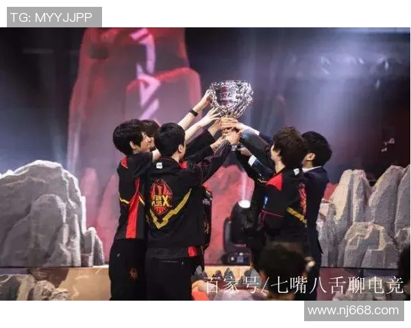 DOTA2热议焦点FPX团队协作引发的争议与讨论