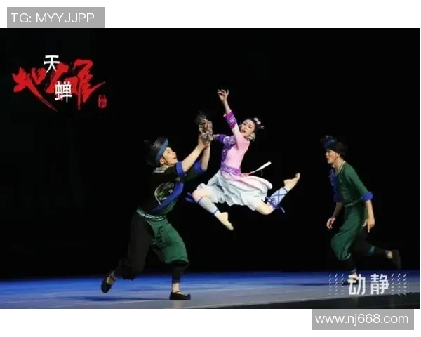 重庆街舞队的默契配合揭秘街头舞蹈艺术的魅力与激情